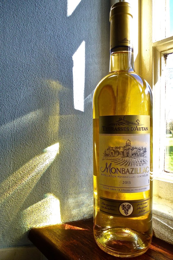 Sunshine and amber Monbazillac create golden rays.